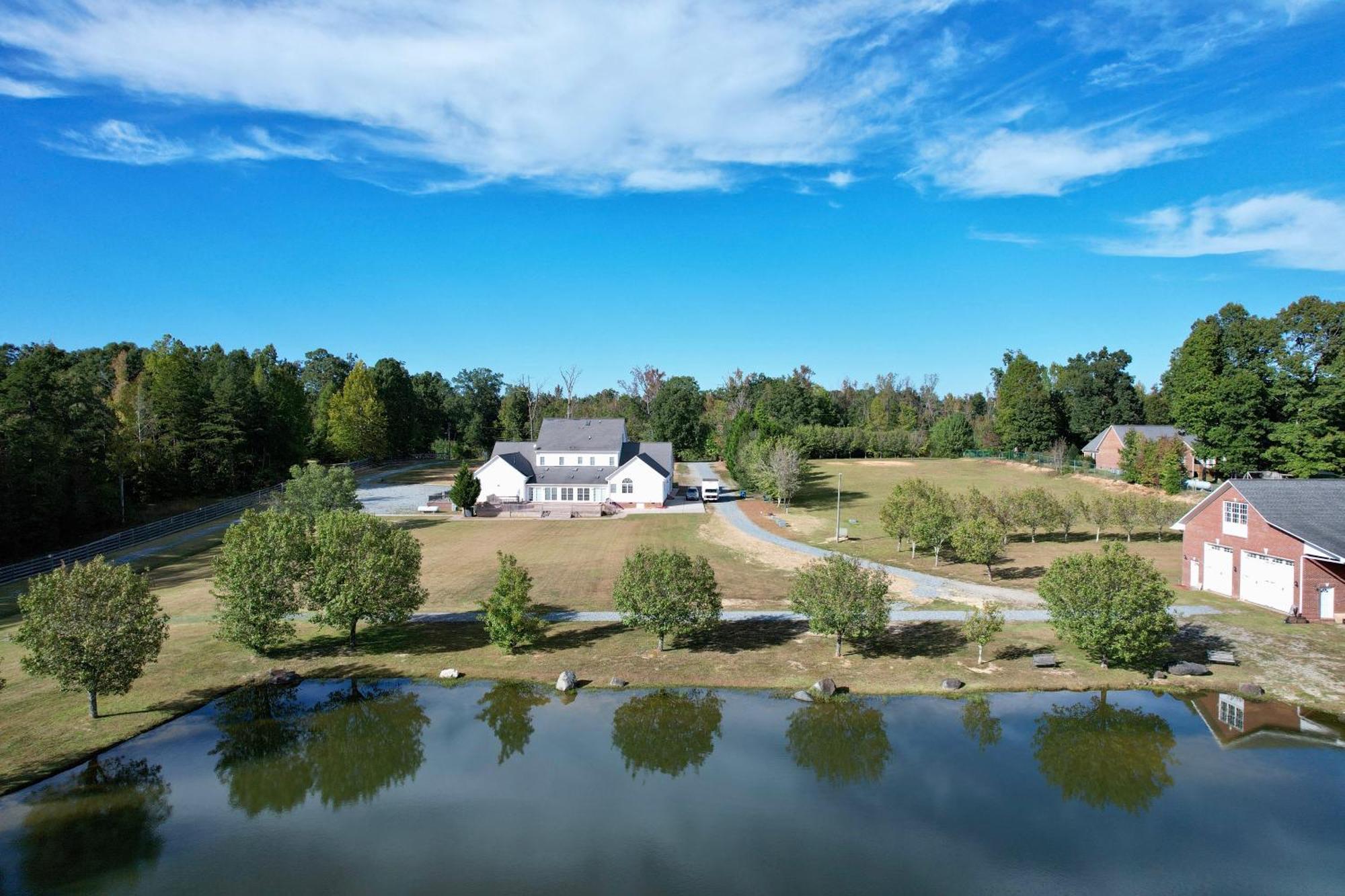 Moorefield Suites Greensboro East McLeansville Eksteriør bilde